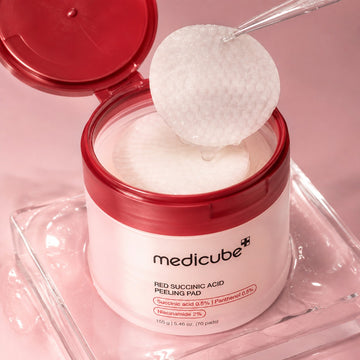MEDICUBE Tampons exfoliants à l'acide succinique rouges 70 tampons