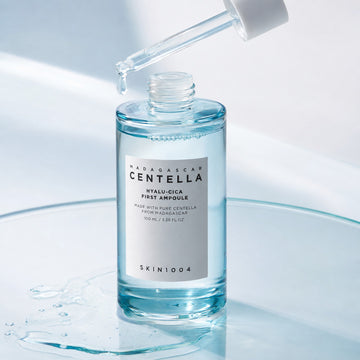 SKIN1004 Hyalu-Cica First Ampoule - Essence hydratante et apaisante
