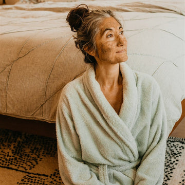 Tridoshic Cleanser & Mask | Ayurvedic Cleansing Grains for Balanced, Radiant Skin