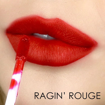 Rouge à lèvres liquide fini suède