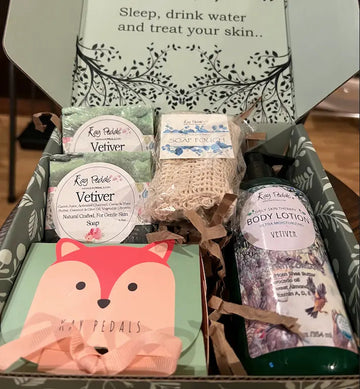 Vetiver Bundle Natural Best Skin Care Gift Set - Skincare Lab