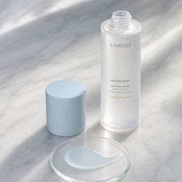 Toner Laneige Water Bank - Essence à l'acide hyaluronique bleu pour peaux normales à sèches