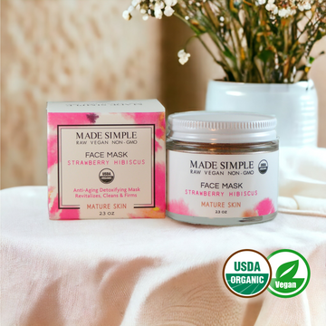Masque visage fraise et hibiscus pour peaux matures